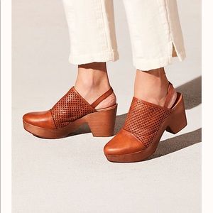 Free People Logan Clog